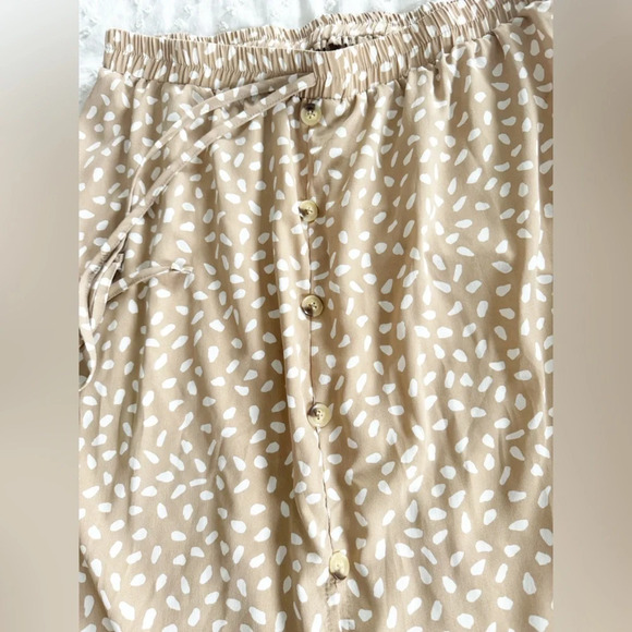 *(3 for 15)* SHEIN XL Plus Allover Print Tie Waist Ruffle Hem Skirt Size  Midi - Picture 5 of 11